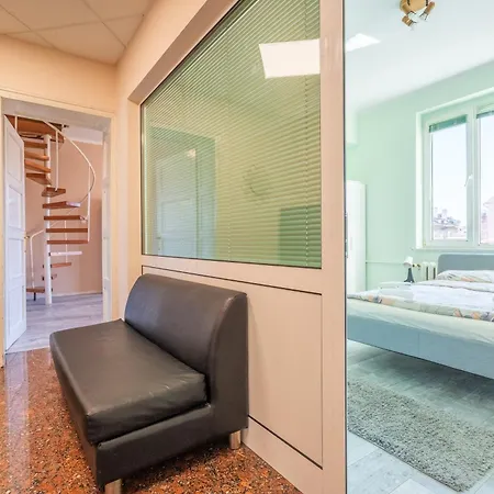 Apartment The Right Choice 2